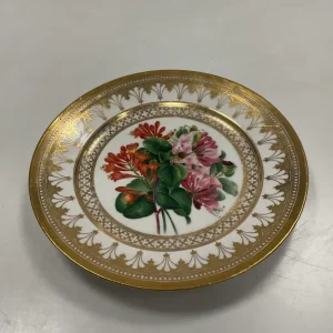 Royal Copenhagen Antik Tallerken med Blomster Motiv og guld. Signeret af Christian Klein fra 1820-1850