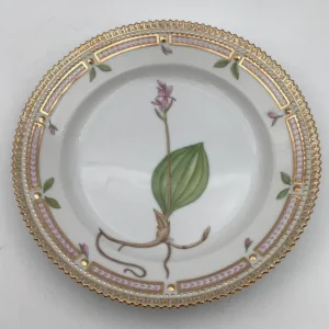 Royal Copenhagen Flora Danica Salat Tallerken No 20/3573
