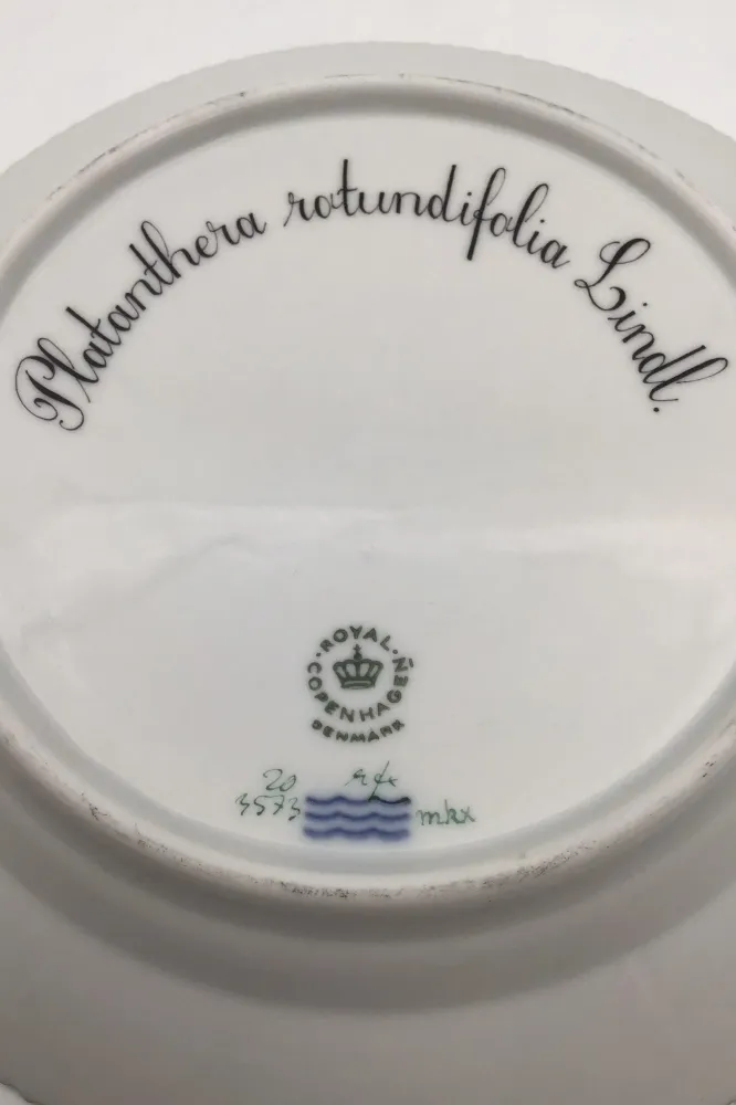 Royal Copenhagen Flora Danica Salat Tallerken No 20/3573