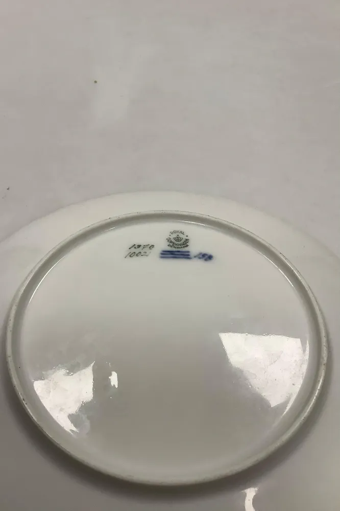 Royal Copenhagen / Kgl. Porcelæn Skærsommernatsdrøm Gammel tallerken No 1370 / 10021