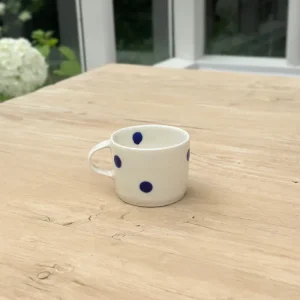 Ann-Louise Roman espressokop - store blå prikker Morning Routine