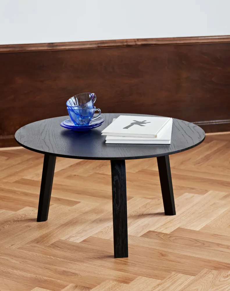 Bella Coffee table - Str.: Ø60 x H39 cm - Farve: Midnight lakerede Eg