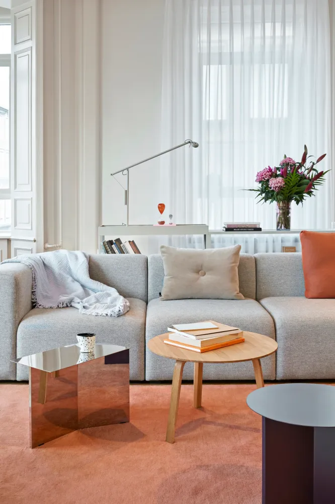 Bella Coffee table - Str.: Ø60 x H39 cm - Farve: Kridt lakerede Eg