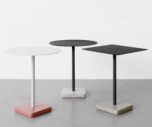 HAY Terrazzo Cafébord - Kvadratisk - Red Base - Portable Grey Top