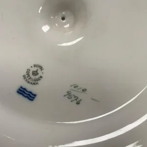 Royal Copenhagen Fensmark Suppeterrin No. 9576
