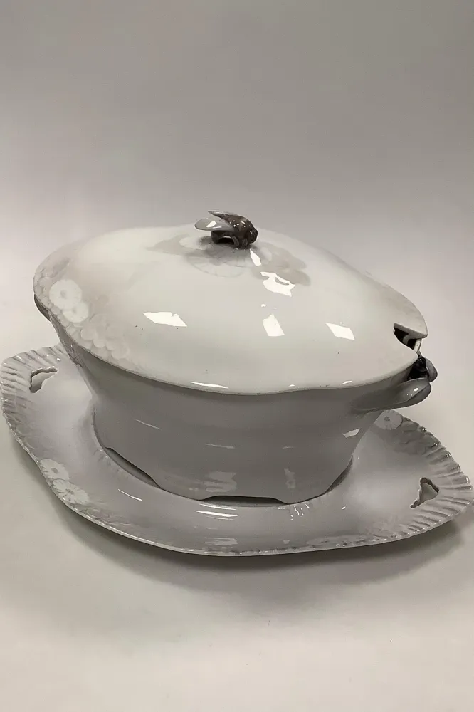 Royal Copenhagen / Kgl. Porcelæn Skærsommernatsdrøm Gammel Terrin med underfad No 1370 / 10001 og 10002