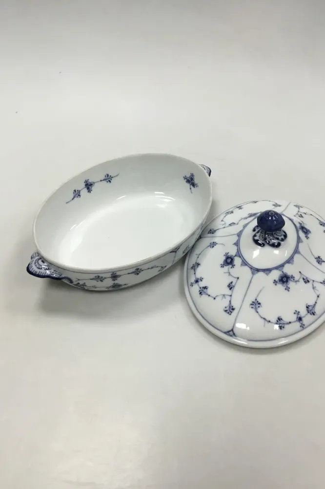 Royal Copenhagen Musselmalet Riflet Oval Terrin No 283