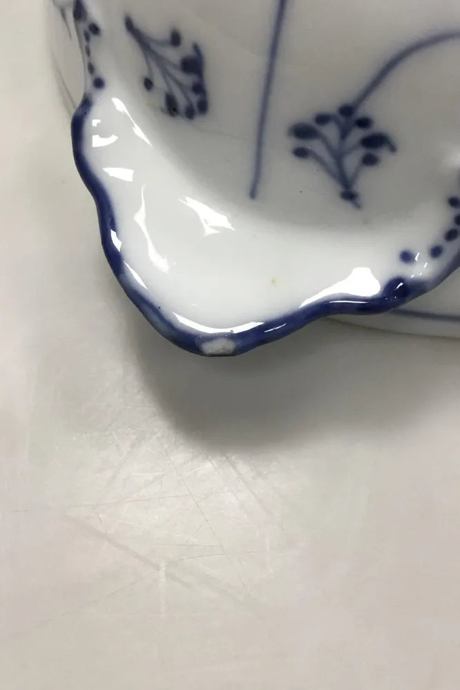Royal Copenhagen Musselmalet Riflet Oval Terrin No 283