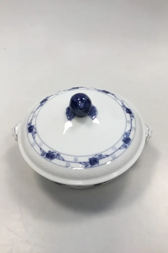Royal Copenhagen Rosenknop Rund lågskål No 8178