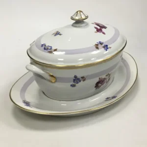 Royal Copenhagen Stel nr. 597 Terrin med underfad No 9347