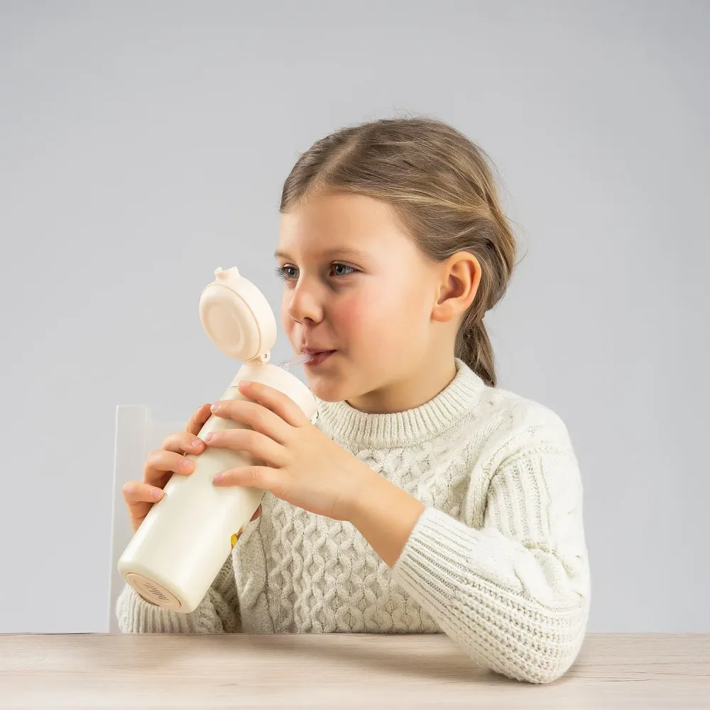 REER Drikkedunk m. sugerør - Creme Carry Loop & Straw