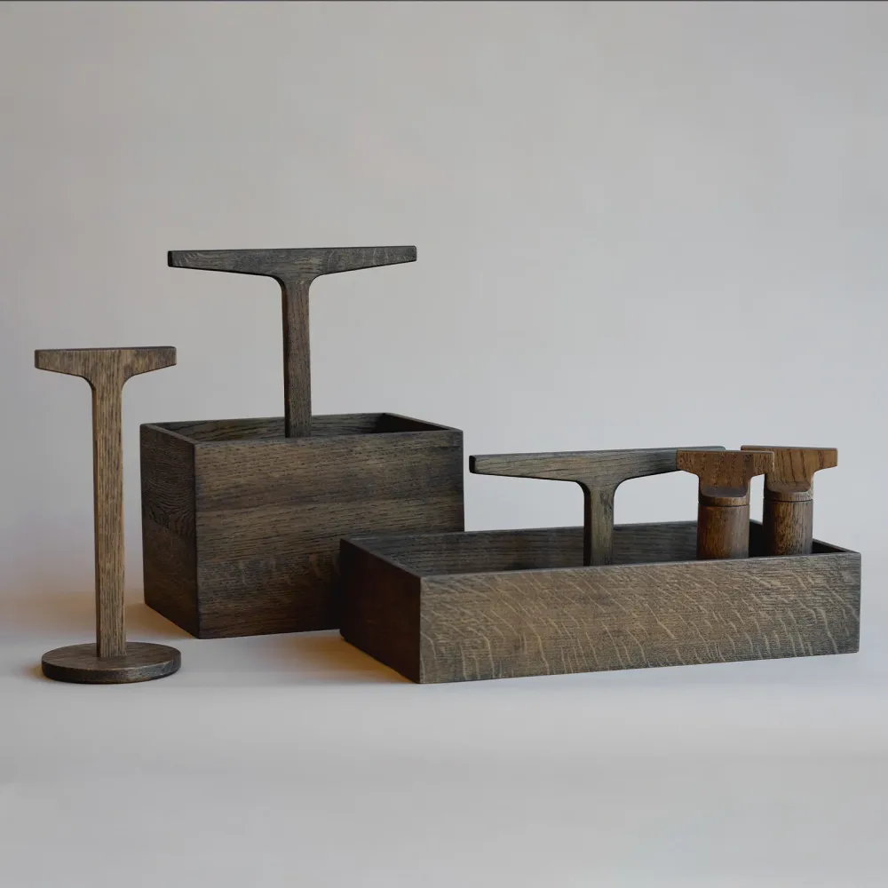 Toolié Grinder - Duo ebony stained) Powder Coat Finish