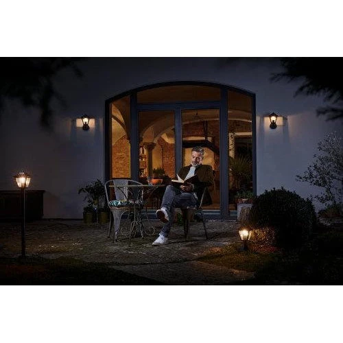 LEDVANCE LED-væg- og loftslampe, armatur til udendørs brug, E27-sokkel, integreret dagslys- og bevægelsessensor, Endura Cl...