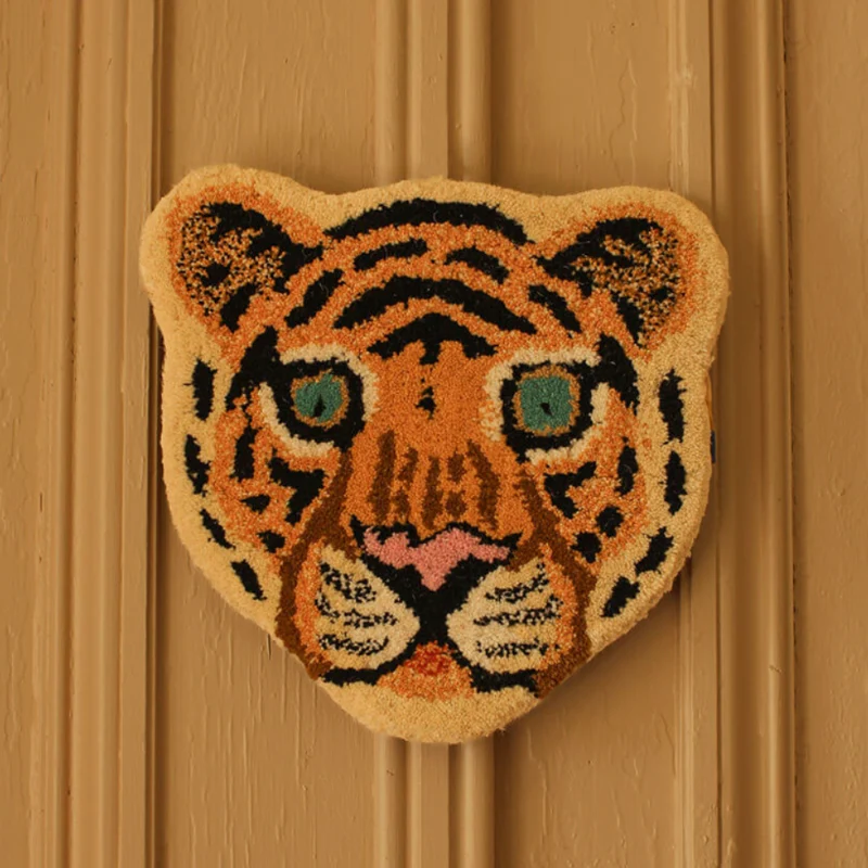 Doing Goods -Cloudy Tiger - Head Rug - Tæppe