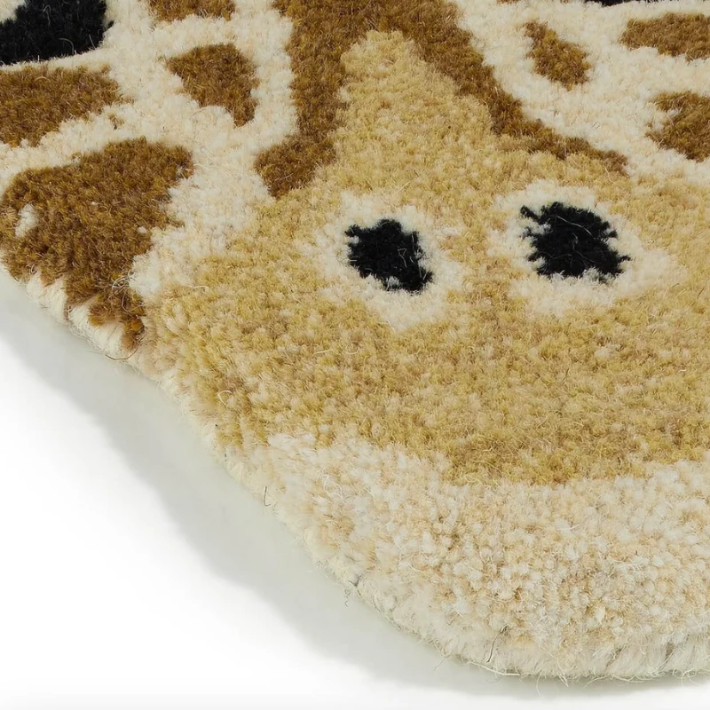 Doing Goods - Gimpy Giraffe - Head Rug - Tæppe