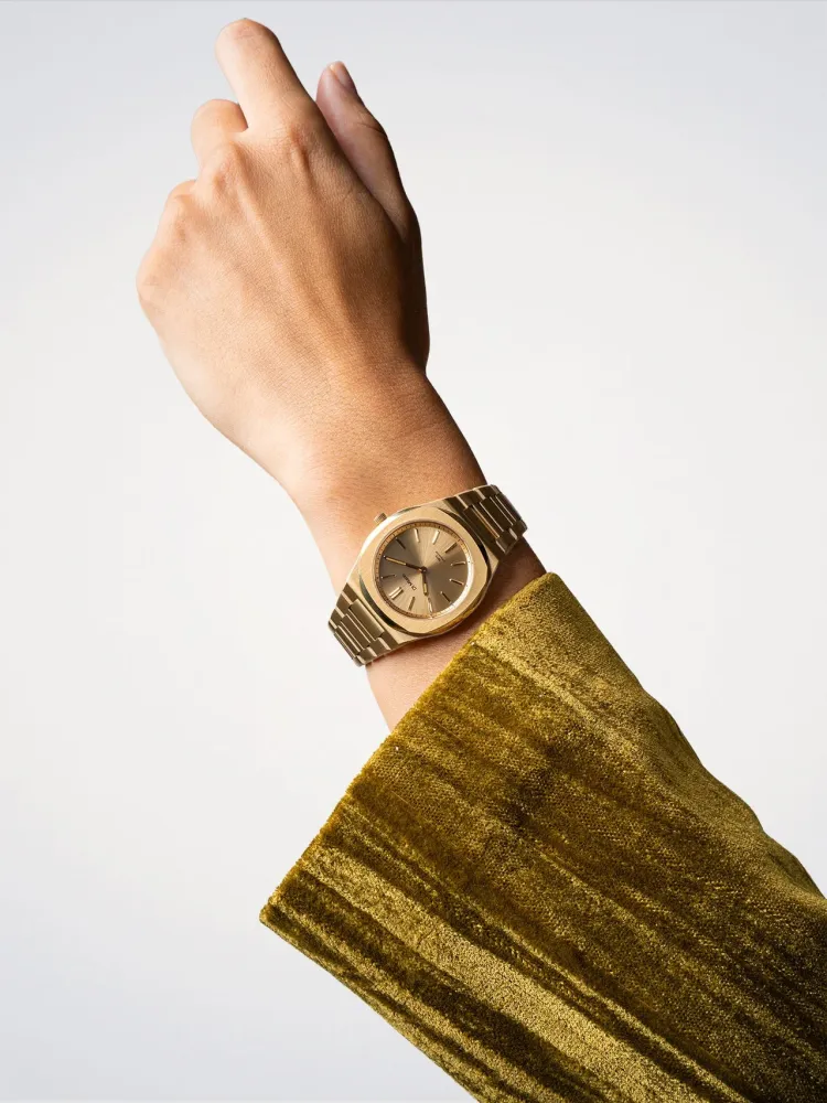 D1 Milano Gold Mellow Ultra Thin Watch 34mm D1-UHBL02