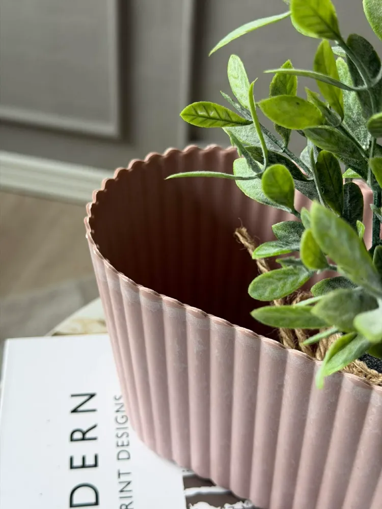 Aflang potte i beton look - Rosa