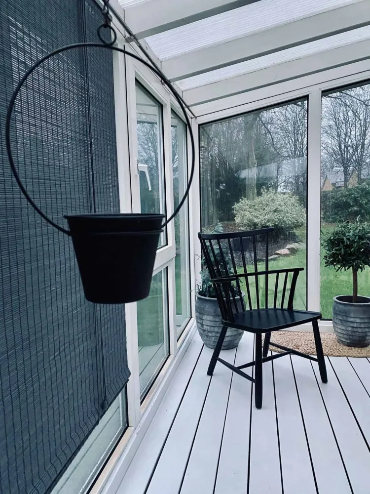 Hængepotte - Skjuler m/ophæng - Lille