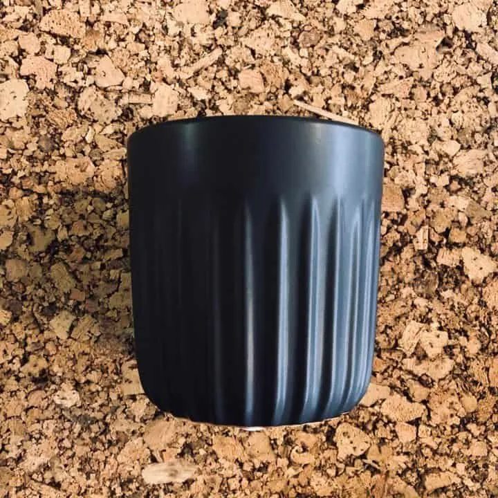 Mellem potte / Vase - Mat sort