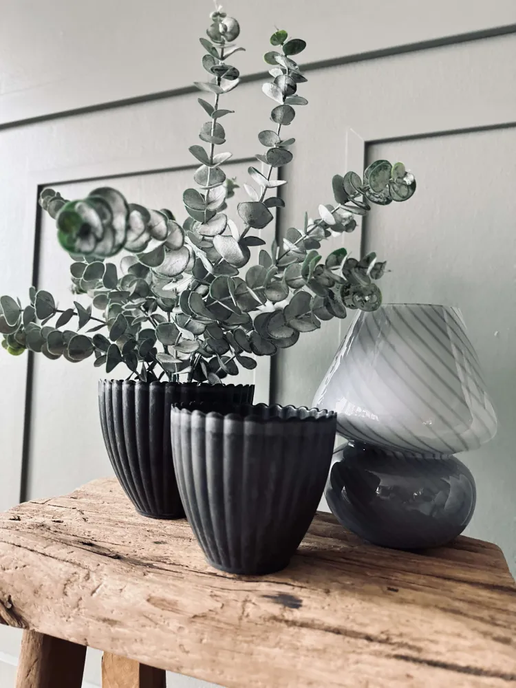 Potte i beton look - Stor Grå