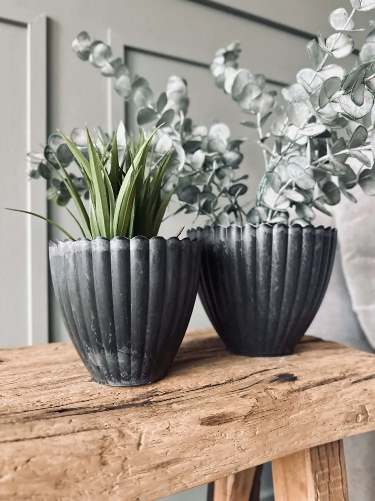 Potte i beton look - Stor Grå