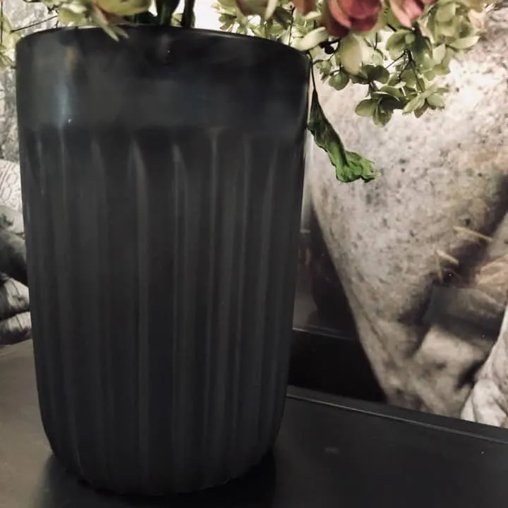 Stor potte / vase - Mat sort