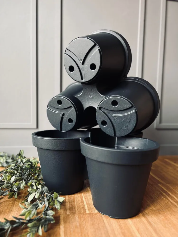 TILBUD 2 stk urtepotte 3-i-1 - Stabelbare recycling