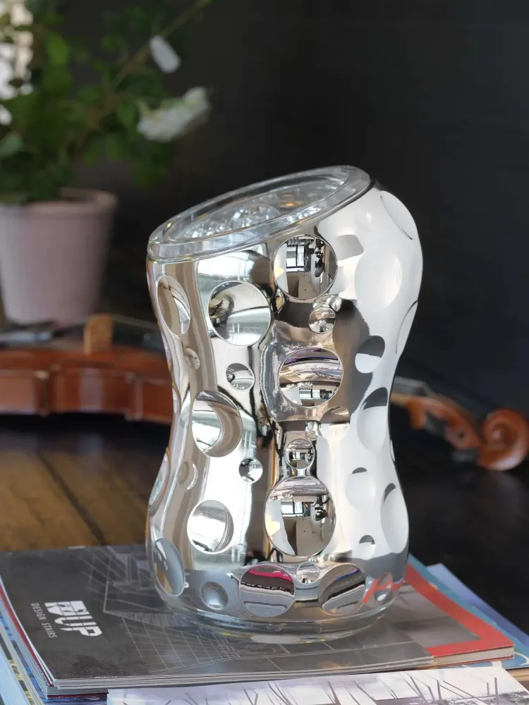 Argenesi Bubbles vase Karim Rashid Design 1.753802