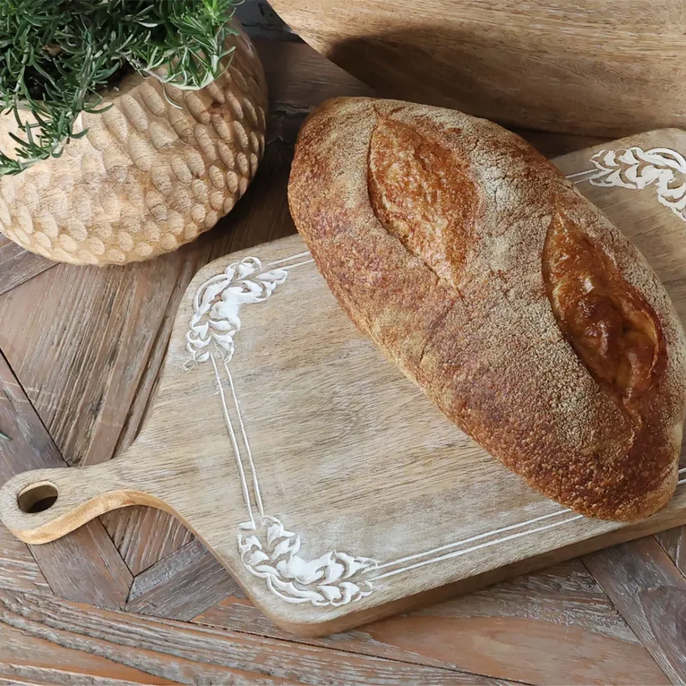 Chic Antique – Tours Tapasbræt i Mangotræ m. Udskæring
