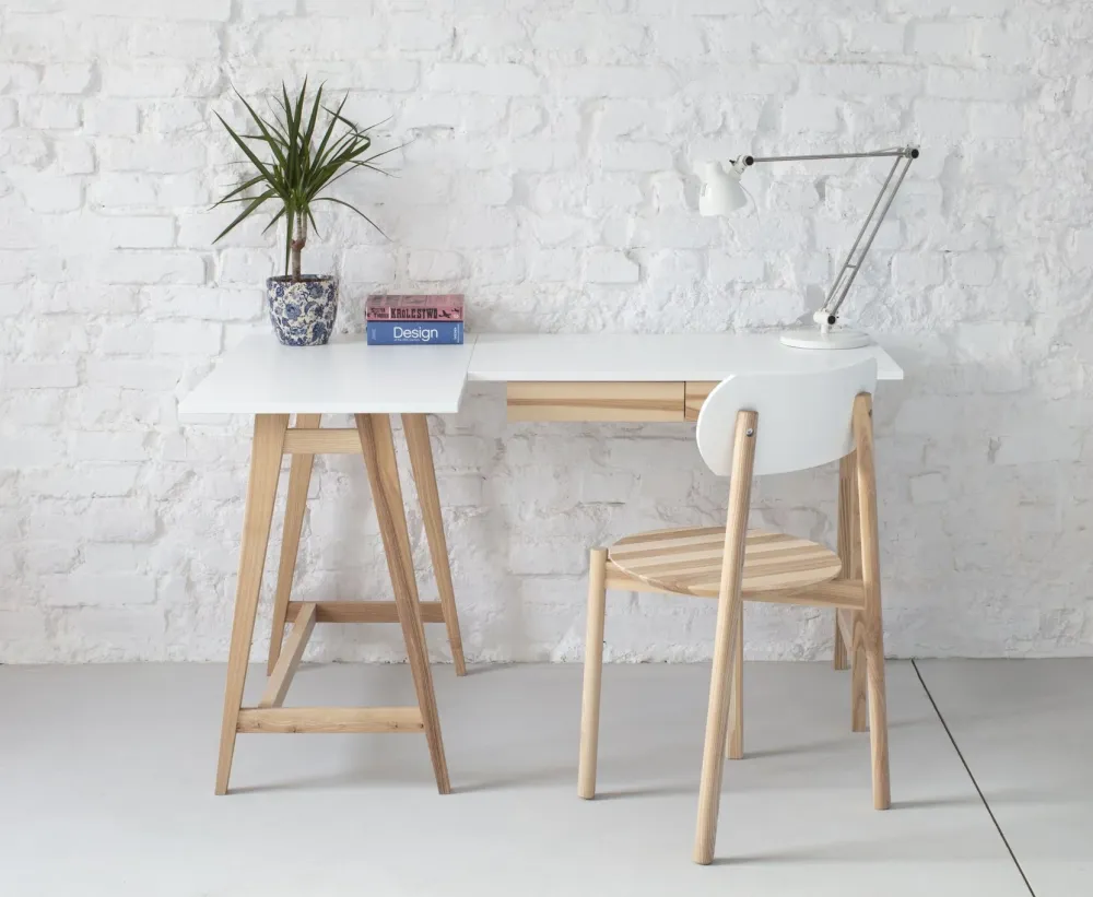 LUKA Asketræ Hjørneskrivebord B135 x D85cm Pearl Venstre Side