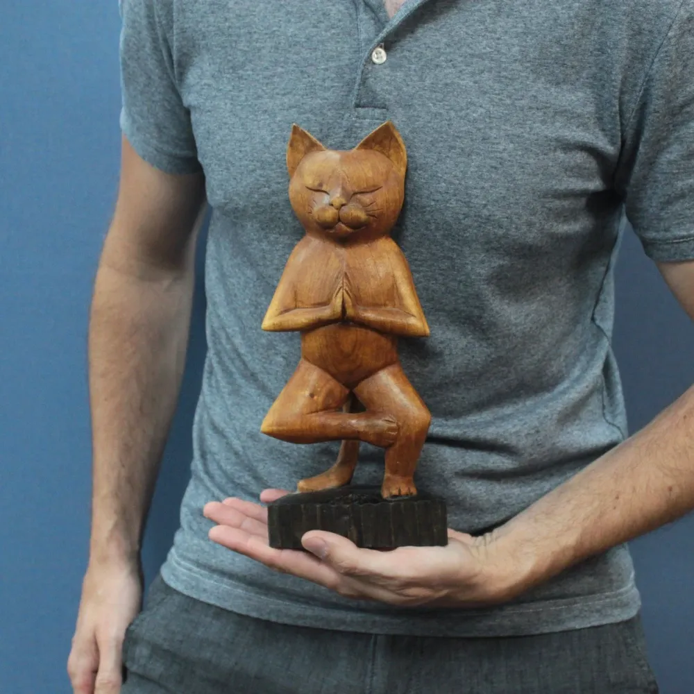 Yoga Kat Figur Håndskåret Et Ben