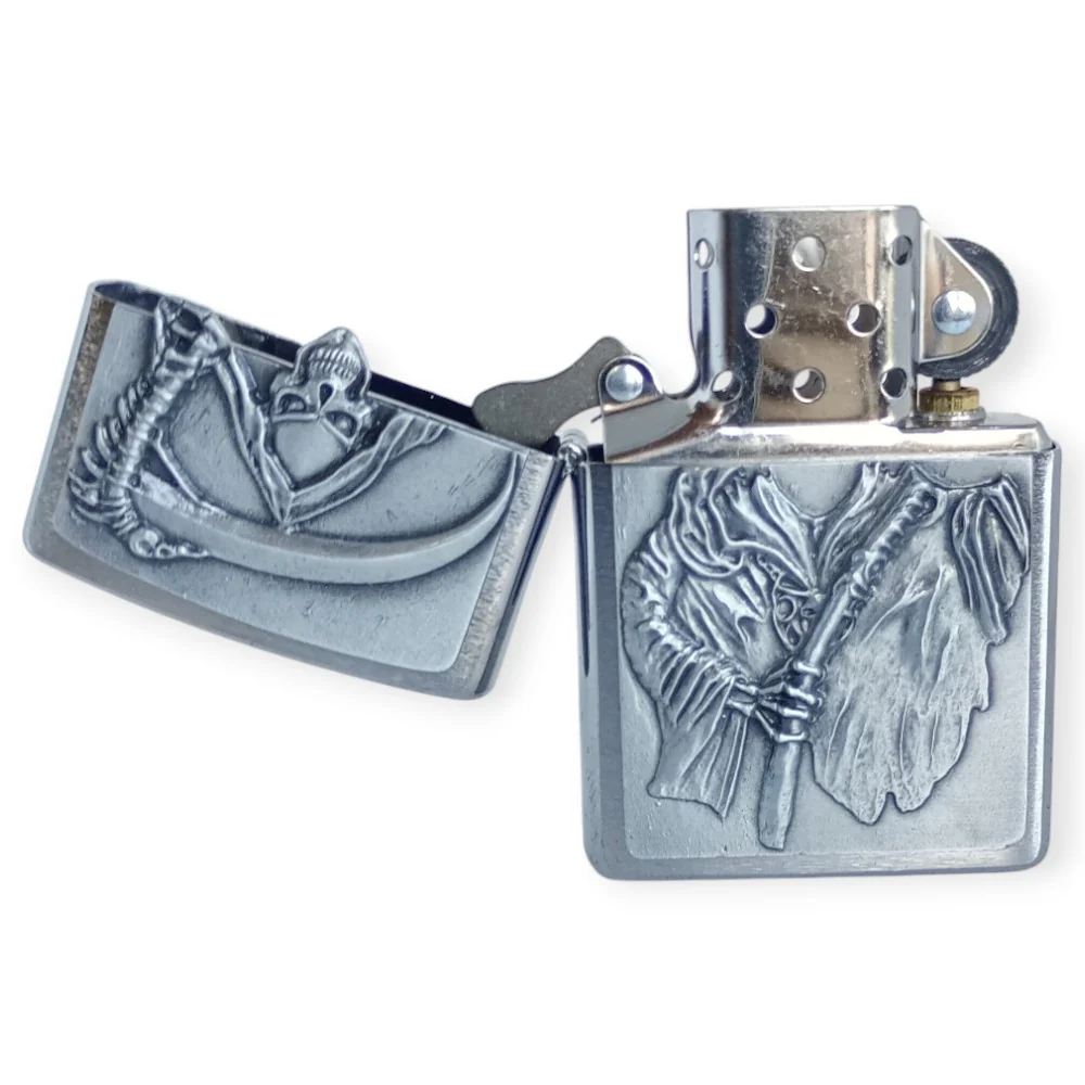 Zippo 2000856 Reapers Curse lighter